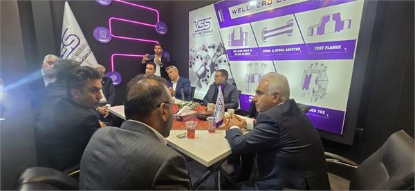 بازدید مدیرعامل شرکت نفت مناطق مرکزی ایران از نمایشگاه نفت خوزستان 9