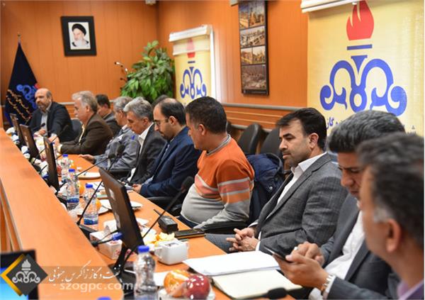 بازدید مدیرعامل شرکت نفت مناطق مرکزی ایران از میدان گازی توس+تصویر 5