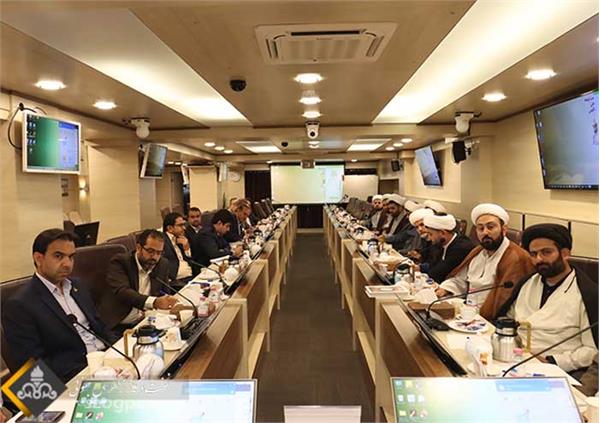 جلسه روحانیون مناطق و ستاد شیراز 1