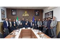 نشست صمیمی رئیس روابط عمومی شرکت ملی نفت ایران با کارکنان روابط عمومی نفت مناطق مرکزی 17