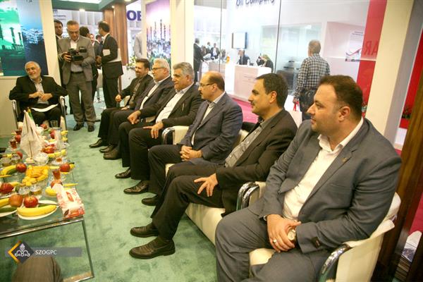 دوم روز بیست‌وچهارمین نمایشگاه بین‌المللی نفت، گاز، پالایش و پتروشیمی 10