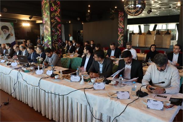 جلسه پیش بینی بهره دهی چاه های شرکت نفت مناطق مرکزی ایران / شرق و سراجه قم 14