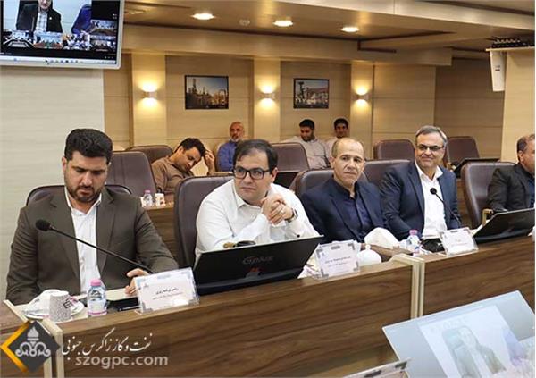 برگزاری مراسم تودیع و معارفه سرپرست روابط عمومی شرکت بهره برداری نفت و گاز زاگرس جنوبی 3