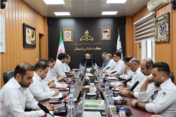 بازدید سرپرست شرکت زاگرس جنوبی از منطقه عملیاتی پارسیان 7