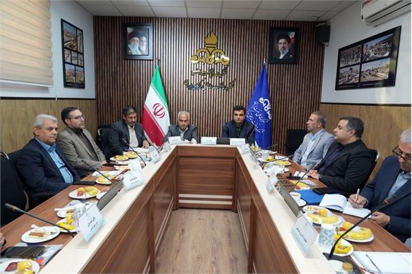 برگزاری نشست صمیمانه حراست ملی نفت ایران و شرکت نفت مناطق مرکزی ایران 23