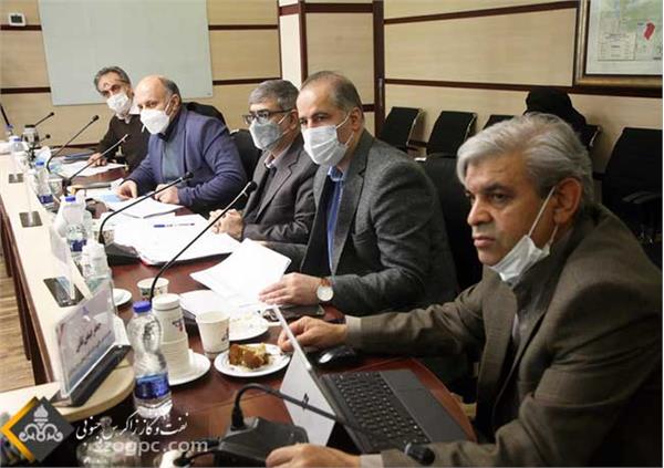 جلسه پیش بینی بهره دهی چاههای شرکت نفت مناطق مرکزی ایران/شرق و سراجه قم 14