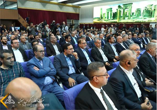 گزارش تصویری؛ آیین افتتاح رسمی بیست‌وهفتمین نمایشگاه بین‌المللی نفت، گاز، پالایش و پتروشیمی 13