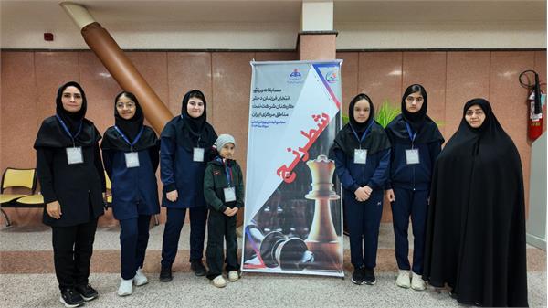 اختتامیه المپیاد ورزشی دختران زیر ۱۷ و ۲۵ سال کارکنان نفت مناطق مرکزی ایران و شرکت های تابعه 8