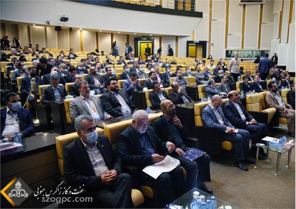 برگزاری نخستین کنفرانس ملی افزایش بهره دهی چاه های نفت و گاز 12