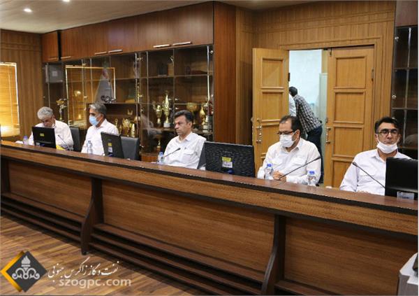 مراسم تکریم و معارفه مدیر منابع انسانی شرکت بهره‌برداری نفت و گاز زاگرس جنوبی 32