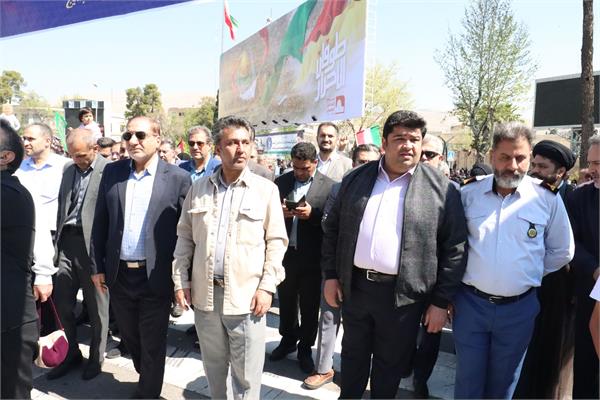 حضور گسترده کارکنان شرکت زاگرس جنوبی در راهپیمایی روز قدس 16