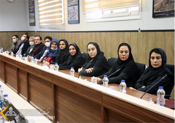 مجری طرحهای نگهداشت سه میدان و دبیران کمیسیون مناقصات و کمیته فنی بازرگانی منصوب شدند 6