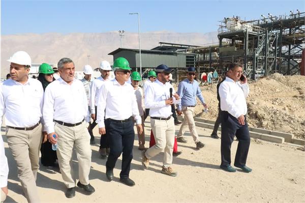 بازدید مدیر عامل شرکت نفت مناطق مرکزی ایران از منطقه عملیاتی پارسیان 16