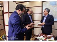 گرامیداشت روز کتاب و کتابخوانی در شرکت نفت مناطق مرکزی ایران 2