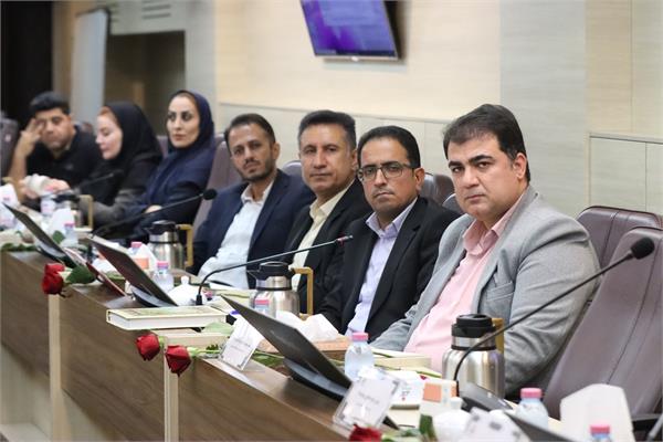 گرامیداشت روز ارتباطات و روابط عمومی در شرکت بهره برداری نفت و گاز زاگرس جنوبی 9