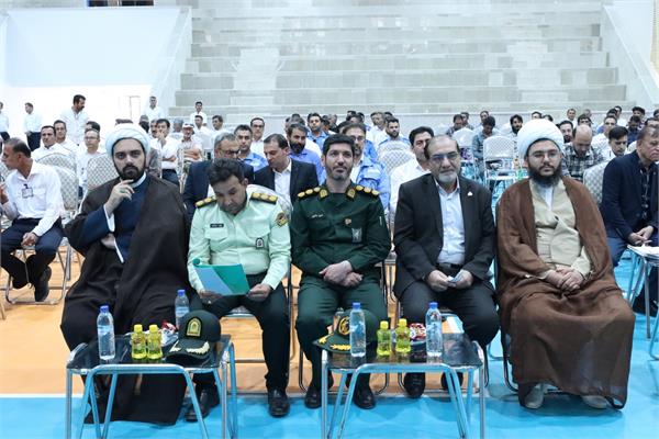 افتتاح ورزشگاه چند منظوره در منطقه عملیاتی سروستان و سعادت آباد 14