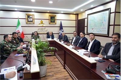 هم‌افزایی برای تولید حداکثری؛ امضای تفاهم‌نامه همکاری میان نفت مناطق مرکزی و قرارگاه پاکسازی و مهندسی نیروی زمینی ارتش