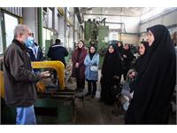 بازدید جمعی از بانوان متخصص از مناطق عملیاتی شرکت بهره برداری نفت و گاز زاگرس جنوبی 15