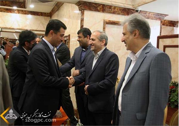 حضور مدیر عامل و مدیران ارشد شرکت نفت مناطق مرکزی ایران در دیدار نوروزی با وزیر نفت 22