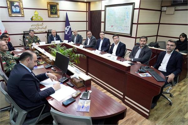 امضای تفاهم‌نامه همکاری میان نفت مناطق مرکزی و قرارگاه پاکسازی و مهندسی نیروی زمینی ارتش 18