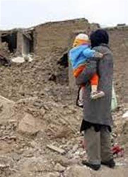 کمک های اهدایی شرکت بهره برداری نفت و گاز زاگرس جنوبی به منطقه زلزله زده استان بوشهر