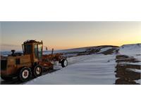 امدادرسانی به هموطنان در مسیرهای درگیر در برف توسط ترابری نفت و گاز شرق 3