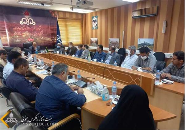 بازدید مشاور مدیرعامل شرکت ملی نفت ایران از مناطق عملیاتی نفت و گاز غرب 2