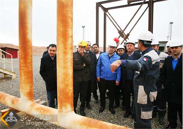 بازدید مدیر عامل نفت مرکزی از منطقه عملیاتی سراجه قم 1