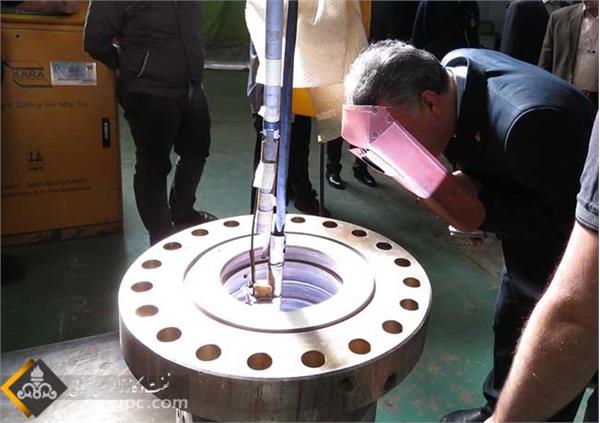 بازدید مدیرعامل نفت مرکزی از مجموعه تامین‌کننده تجهیزات صنعت نفت 8