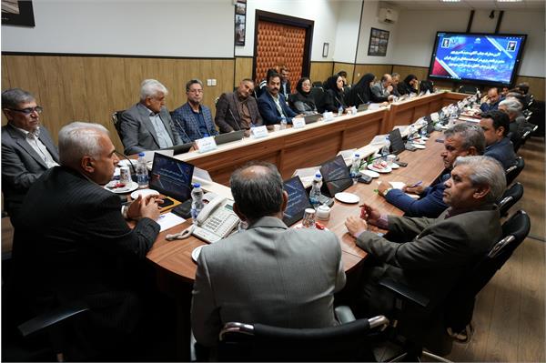 آیین معارفه مدیر جدید برنامه ریزی شرکت نفت مناطق مرکزی ایران برگزار شد 16