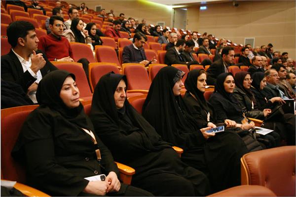 دومین کنفرانس و نمایشگاه مدیریت فناوری و افزایش تولید دانش بنیان 11