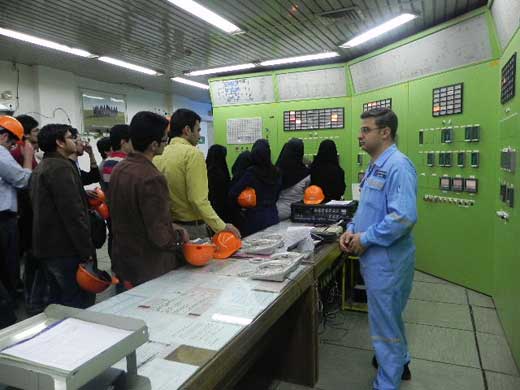 بازدید دانشجویان دانشکده مهندسی شیراز 1