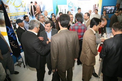 غرفه شرکت نفت مناطق مرکزی ایران در هفدهمین نمایشگاه 10