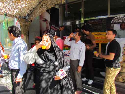 استقبال کارکنان از هفته دفاع مقدس 1