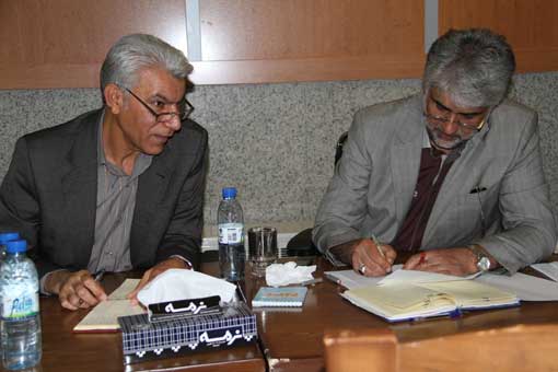 ملاقات حضوری مدیر عامل شرکت نفت منا طق مرکزی ایران 1