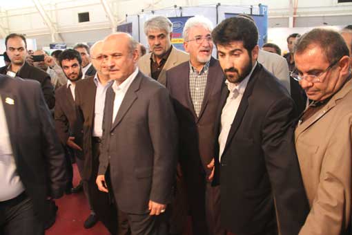 بازدید معاون محترم وزیر و مدیر عامل شرکت ملی نفت ایران 8